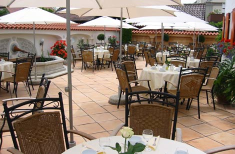 Sonnenterrasse - Sektempfang (Buffet, Hochzeit, Formung, Taufe, Geburtstagsfeier)
