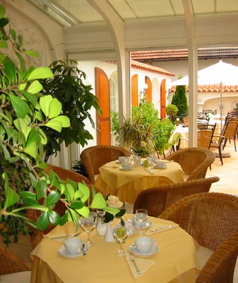 Wintergarten (Hochzeit, Formung, Taufe, Geburtstagsfeier, Unternehmensfeierlichkeiten, Busse und Gesellschaften)